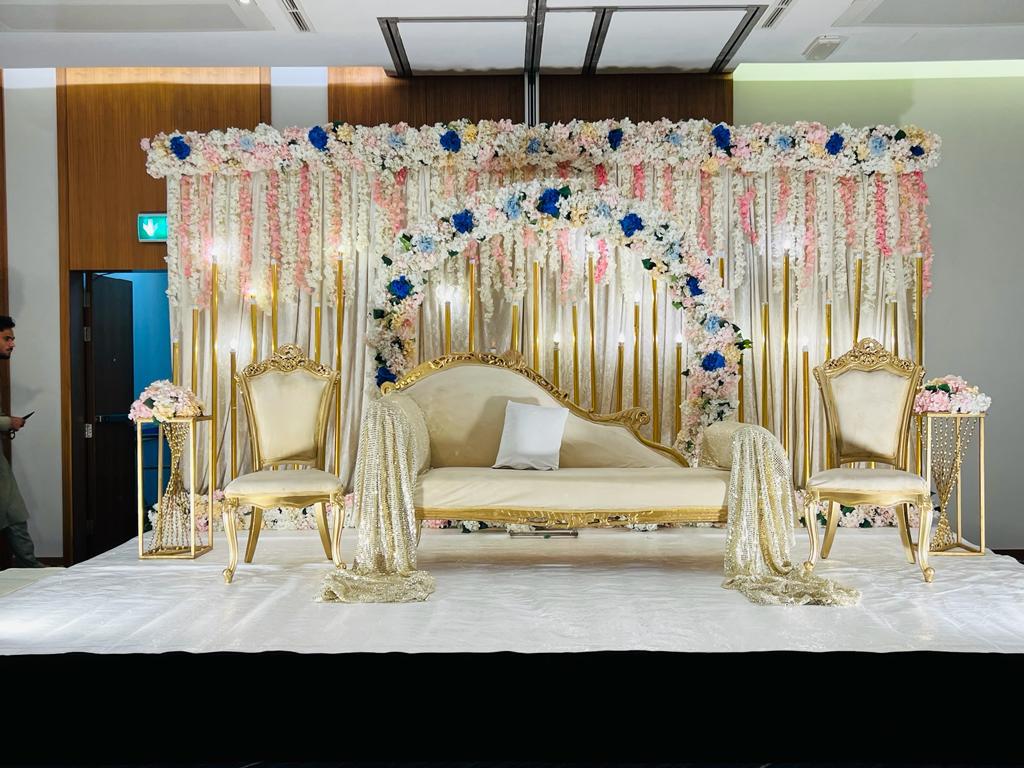 Wedding Stage Gold Sofa Floral Backdrop